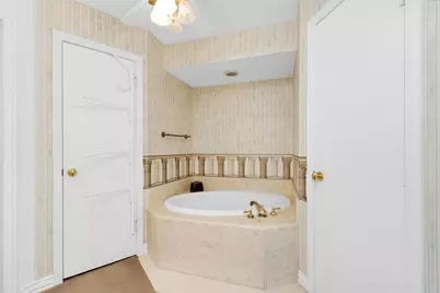 11634 Southlake Drive, Houston, TX 77077 - Photo 16