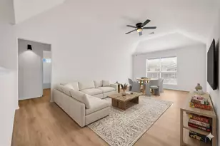 15603 Mustang Island Dr, Sugar Land, TX 77498 - Photo 26