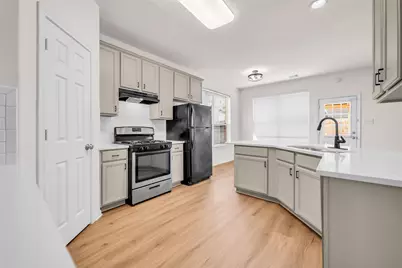 15603 Mustang Island Drive, Sugar Land, TX 77498 - Photo 14