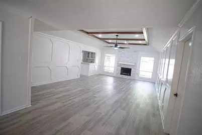 10710 Sandy Shoals Drive, Houston, TX 77071 - Photo 4