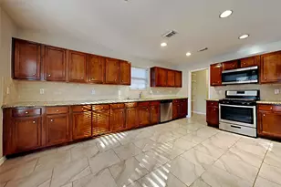 20734 Tealbrook Dr, Cypress, TX 77433 - Photo 4