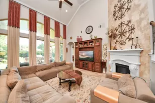 18106 Shimmer Ln, Richmond, TX 77407 - Photo 16