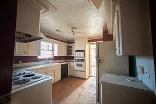 15302 Walters Rd, Houston, TX 77068 - Photo 10