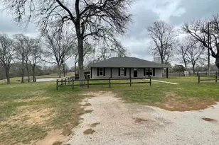 2944 Old Hwy 36 Rd, Bellville, TX 77418 - Photo 2