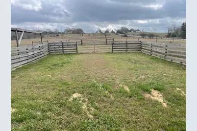 2944 Old Highway 36 Road, Bellville, TX 77418 - Photo 20