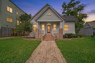 2009 Arlington St, Houston, TX 77008 - Photo 2