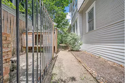 2009 Arlington Street, Houston, TX 77008 - Photo 6