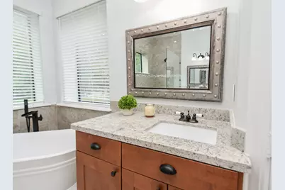 8912 Forest Lake Drive, Montgomery, TX 77316 - Photo 32