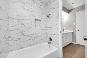 6222 Vickijohn Dr, Houston, TX 77096 - Photo 30