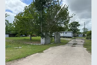 6226 County Road 48 Road, Rosharon, TX 77583 - Photo 14