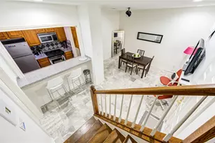 19 Crestwood Dr, Houston, TX 77007 - Photo 6