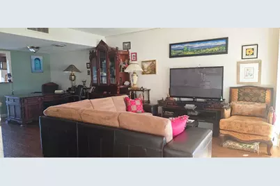 2727 Briarhurst Drive #25, Houston, TX 77057 - Photo 8