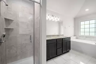 14353 S Summerchase Cir, Willis, TX 77318 - Photo 14