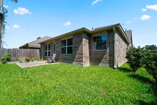14353 S Summerchase Cir, Willis, TX 77318 - Photo 20