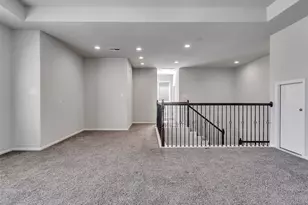 4954 Thunder Creek Ln, Sugar Land, TX 77479 - Photo 32