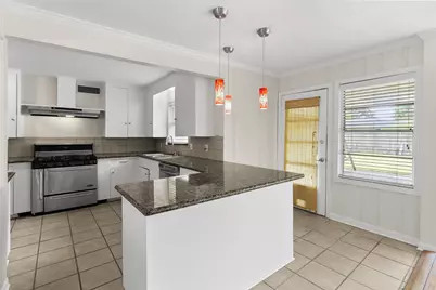 3023 Fairhope Street, Houston, TX 77025 - Photo 12