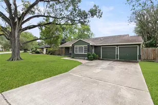 3023 Fairhope St, Houston, TX 77025 - Photo 2