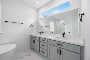 1106 Paul Quinn St, Houston, TX 77091 - Photo 10