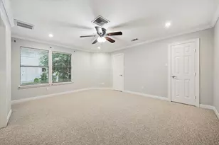 6310 Arnot St, Houston, TX 77007 - Photo 16