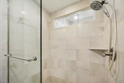 6310 Arnot Street, Houston, TX 77007 - Photo 18