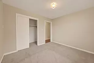 10645 Oak Brook Dr, Houston, TX 77013 - Photo 30