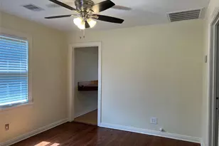 1212 Postoffice St, Galveston, TX 77550 - Photo 8