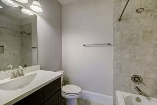 726 N Shepherd Dr, Houston, TX 77007 - Photo 8