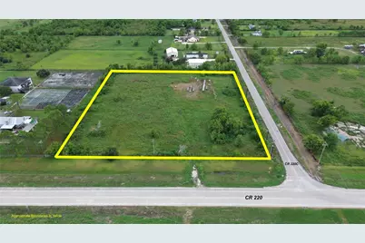 1326 County Road 220, Angleton, TX 77515 - Photo 1