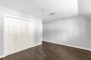 211 W North Hill Dr, Spring, TX 77388 - Photo 22