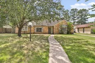 211 W North Hill Dr, Spring, TX 77388 - Photo 1