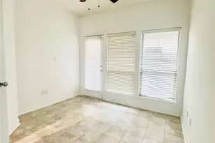 3846 Center St, Houston, TX 77007 - Photo 8