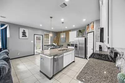 12312 Swae Lee Way, Houston, TX 77048 - Photo 8