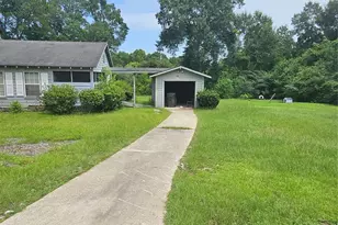 676 Burch St, Jasper, TX 75951 - Photo 10