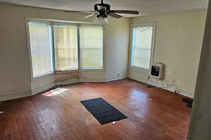 676 Burch St, Jasper, TX 75951 - Photo 16