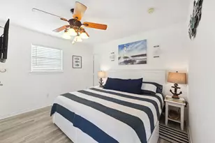 214 Sand Dune Ct, Surfside Beach, TX 77541 - Photo 20