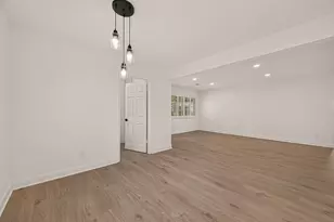 5946 Valkeith Dr, Houston, TX 77096 - Photo 16