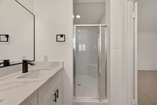 5946 Valkeith Dr, Houston, TX 77096 - Photo 40