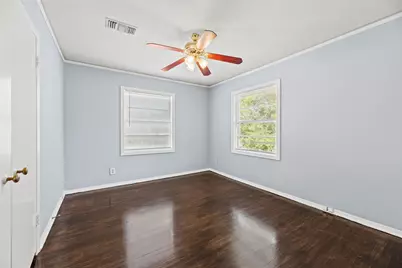 3930 Law Street #2, Houston, TX 77005 - Photo 12