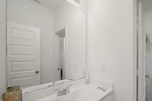 5918 Lake Bridge Ln, Manvel, TX 77578 - Photo 20
