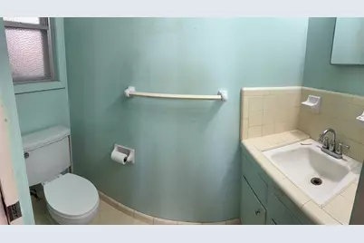 7007 Edgemoor Drive, Houston, TX 77074 - Photo 12