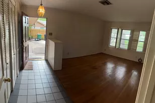 7007 Edgemoor Dr, Houston, TX 77074 - Photo 8