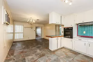 7007 Edgemoor Dr, Houston, TX 77074 - Photo 14