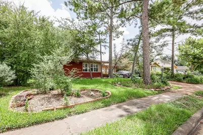 7007 Edgemoor Drive, Houston, TX 77074 - Photo 4