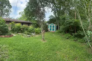 7007 Edgemoor Dr, Houston, TX 77074 - Photo 26