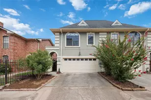 5214 Gibson St, Houston, TX 77007 - Photo 1