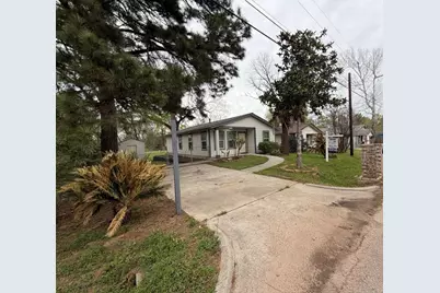 710 Avenue J Place, Conroe, TX 77301 - Photo 2