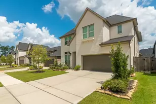 9222 Fury Lndg Ln, Tomball, TX 77375 - Photo 2