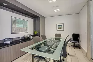 1901 Post Oak Blvd, Houston, TX 77056 - Photo 24