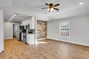 3309 Sumpter St, Houston, TX 77026 - Photo 6