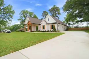 23951 Landrum Village, Montgomery, TX 77316 - Photo 44